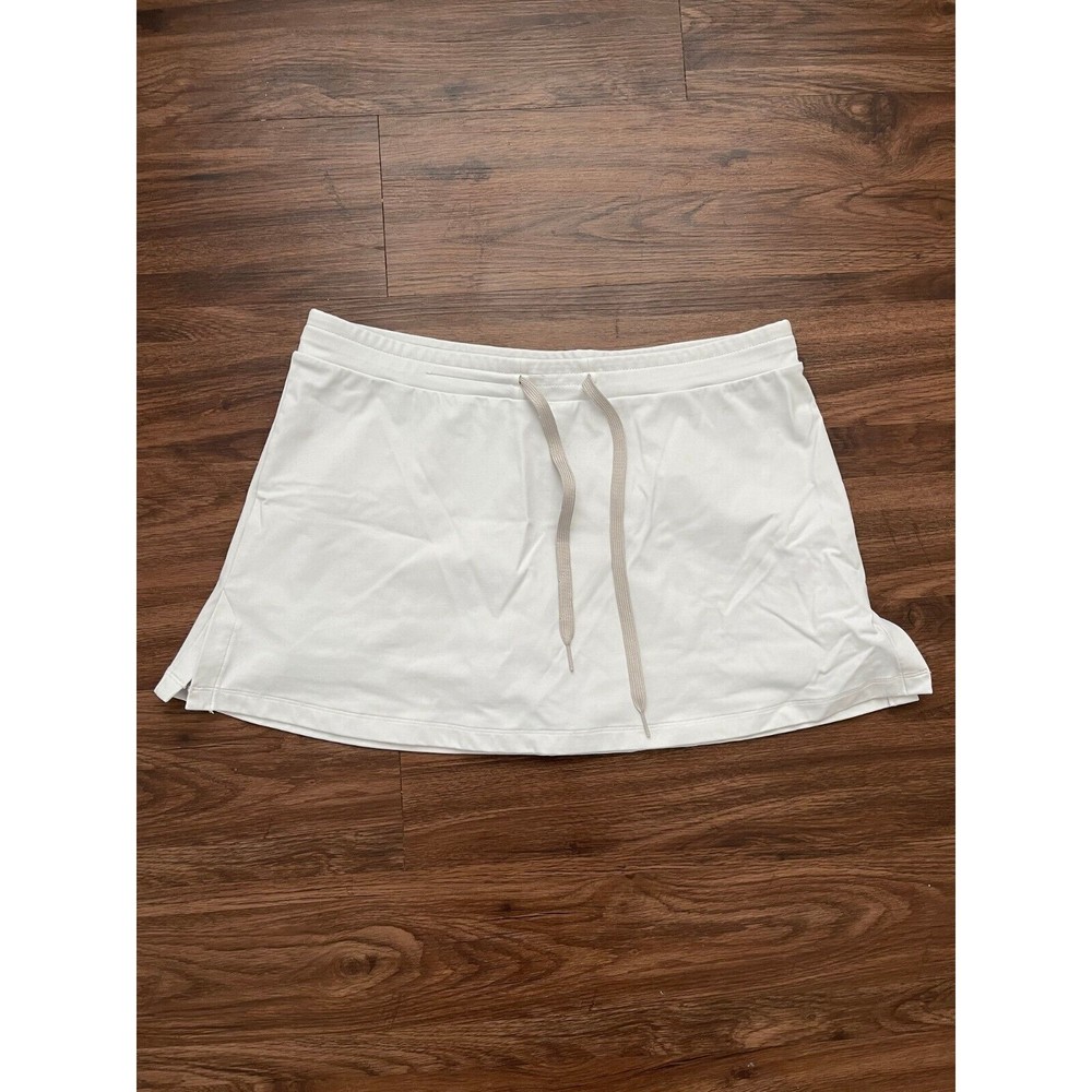 Outdoor Voices Women's Size M Exercise Skirt Skort Shorts Underneath White